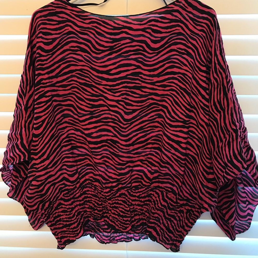 EUC Michael Michael Kors shirt